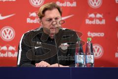 1. Bundesliga - Fußball - RB Leipzig - FC Ingolstadt 04 - Pressekonferenz nach dem Spiel, Cheftrainer Maik Walpurgis (FCI) und Cheftrainer Ralph Hasenhüttl (Leipzig) hadert mit dem Ergebnis