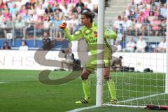 1. Bundesliga - Fußball - Hamburger SV - FC Ingolstadt 04 - Torwart Adler, René (1 HSV)