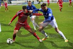 1. Bundesliga - Fußball - SV Darmstadt 98 - FC Ingolstadt 04 - Mathew Leckie (7, FCI) Alexander Milosevic (3 Darmstadt 98) Kampf um den Ball körperbetont