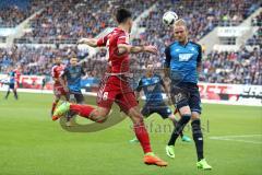 1. Bundesliga - Fußball - TSG 1899 Hoffenheim - FC Ingolstadt 04 - Alfredo Morales (6, FCI)  Kevin Vogt (TSG 22)