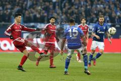 1. Bundesliga - Fußball - FC Schalke 04 - FC Ingolstadt 04 - Alfredo Morales (6, FCI)  Almog Cohen (36, FCI) Dennis Aogo (15 Schalke) Guido Burgstaller (19 Schalke)