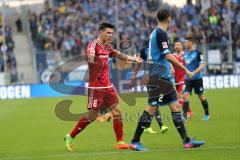 1. Bundesliga - Fußball - TSG 1899 Hoffenheim - FC Ingolstadt 04 - Alfredo Morales (6, FCI)  beschwert sich bei Benjamin Hübner (TSG 21)