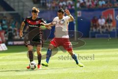 1. Bundesliga - Fußball - Hamburger SV - FC Ingolstadt 04 - Pascal Groß (10, FCI) Nabil Bahoui (21 HSV)