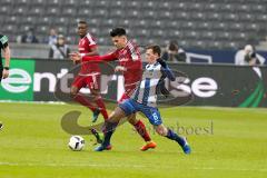 1. BL - Saison 2016/2017 - Hertha BSC - FC Ingolstadt 04 - Alfredo Morales (#6 FCI) - Vladimir Darida (#6 Hertha) - Foto: Meyer Jürgen