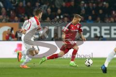 1. Bundesliga - Fußball - FC Augsburg - FC Ingolstadt 04 - Daniel Baier (FCA 10) Sonny Kittel (21, FCI)