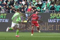 1. Bundesliga - Fußball - VfL Wolfsburg - FC Ingolstadt 04 - Markus Suttner (29, FCI)  Jakub Blaszczykowski (14 Wolfsburg)