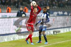 1. BL - Saison 2016/2017 - Hertha BSC - FC Ingolstadt 04 - Florent Hadergjonaj (#33 FCI) beim Kopfball - Foto: Meyer Jürgen