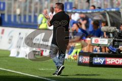 1. BL - Saison 2016/2017 - Hamburger SV - FC Ingolstadt 04 - Markus Kauczinski (Trainer FCI) gibt Anweisungen - Foto: Meyer Jürgen