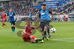 1. Bundesliga - Fußball - TSG 1899 Hoffenheim - FC Ingolstadt 04 - Lukas Hinterseer (16, FCI) am Boden schießt auf das Tor, Niklas Süle (TSG 25) verhindert