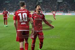 1. Bundesliga - Fußball - FC Augsburg - FC Ingolstadt 04 - Tor Jubel zweifacher Torschütze Almog Cohen (36, FCI) wird gefeiert Pascal Groß (10, FCI)