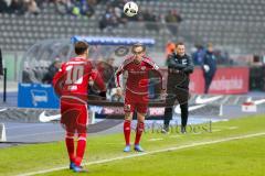 1. BL - Saison 2016/2017 - Hertha BSC - FC Ingolstadt 04 - Florent Hadergjonaj (#33 FCI) beim Einwurf - Foto: Meyer Jürgen