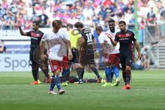 1. Bundesliga - Fußball - Hamburger SV - FC Ingolstadt 04 - rechts Almog Cohen (36, FCI) schimpft