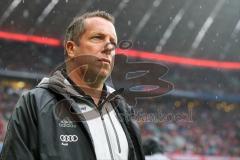 1. Bundesliga - Fußball - FC Bayern - FC Ingolstadt 04 - Cheftrainer Markus Kauczinski (FCI) vor dem Spiel