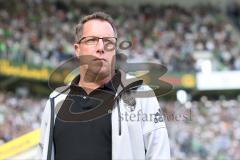 1. Bundesliga - Fußball - Borussia Mönchengladbach - FC Ingolstadt 04 - Cheftrainer Markus Kauczinski (FCI) vor dem Spiel