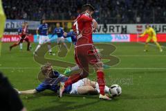 1. Bundesliga - Fußball - SV Darmstadt 98 - FC Ingolstadt 04 - Zweikampf Mathew Leckie (7, FCI)