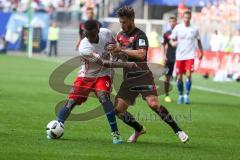 1. BL - Saison 2016/2017 - Hamburger SV - FC Ingolstadt 04 - Mathew Leckie (#7 FCI) - Cleber Janderson Pereira Reis (#3 Hamburg) - Foto: Meyer Jürgen