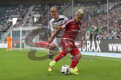 1. Bundesliga - Fußball - Borussia Mönchengladbach - FC Ingolstadt 04 - Nico Elvedi (#30 Borussia) Darío Lezcano (11, FCI)