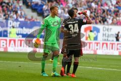 1. BL - Saison 2016/2017 - Hamburger SV - FC Ingolstadt 04 - Ørjan Nyland (#26 FCI) - Marvin Matip (#34 FCI) beim trinken - Foto: Meyer Jürgen