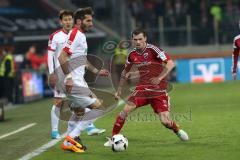 1. Bundesliga - Fußball - FC Augsburg - FC Ingolstadt 04 - Halil Altintop (FCA 7) Pascal Groß (10, FCI)