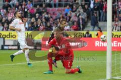 1. Bundesliga - Fußball - 1. FC Köln - FC Ingolstadt 04 - Elfmeter nach Foul, Tor Lukas Hinterseer (16, FCI) Schuß Treffer, Torwart Timo Horn (1 Köln) keine Chance