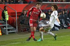 1. Bundesliga - Fußball - FC Ingolstadt 04 - SC Freiburg - Pascal Groß (10, FCI) Söyüncü, Caglar (4 Freiburg)