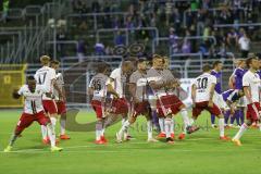 1. Bundesliga - Fußball - DFB-Pokal - Ergebirge Aue - FC Ingolstadt 04 - 7:8 n. E. - Jubel im Team Treffer für Ingolstadt