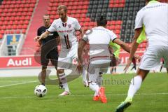 1. Bundesliga - Fußball - FC Ingolstadt 04 - Saisoneröffnung im Audi Sportpark - Showtraining Moritz Hartmann (9, FCI) und Almog Cohen (36, FCI)