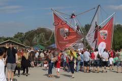 1. Bundesliga - Fußball - FC Ingolstadt 04 - Saisoneröffnung im Audi Sportpark - Rahmenprogramm Fans Show Feier Südtribüne