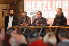 1. Bundesliga - Fußball - FC Ingolstadt 04 - Fantreffen in der Stiftl Alm - Fanvorstand Matthias Fischer, Italo Mele Cheftrainer Markus Kauczinski (FCI) Sportdirektor Thomas Linke (FCI)