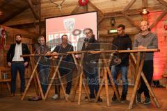 1. Bundesliga - Fußball - FC Ingolstadt 04 - Fantreffen in der Stiftl Alm - Talkrunde mit den Fans, mitte Sportdirektor Thomas Linke (FCI)  am Mikrofon