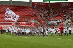 1. Bundesliga - Fußball - FC Ingolstadt 04 - Saisoneröffnung im Audi Sportpark - Einmarsch SchanzenGeber Initiative des FCI