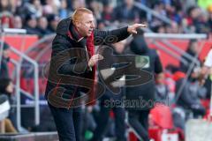 1. Bundesliga - Fußball - FC Ingolstadt 04 - FC Bayern - Cheftrainer Maik Walpurgis (FCI) schreit ins Feld,