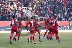 1. Bundesliga - Fußball - FC Ingolstadt 04 - Hamburger SV HSV - Tor Jubel Torschütze Markus Suttner (29, FCI)