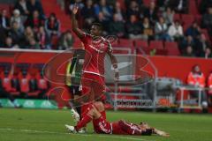 1. BL - Saison 2016/2017 - FC Ingolstadt 04 - FC Augsburg - Almog Cohen (#36 FCI) verletzt am Boden - Roger de Oliveira Bernardo (#8 FCI) - Foto: Meyer Jürgen