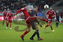 1. Bundesliga - Fußball - FC Ingolstadt 04 - RB Leipzig - Pascal Groß (10, FCI) Stefan Ilsanker (13 Leipzig)