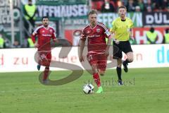 1. Bundesliga - Fußball - FC Ingolstadt 04 - Borussia Mönchengladbach - Sonny Kittel (21, FCI) Angriff