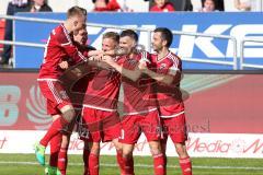 1. Bundesliga - Fußball - FC Ingolstadt 04 - Bayer 04 Leverkusen - Tor Jubel 1:0 durch Sonny Kittel (21, FCI), Max Christiansen (19, FCI) Pascal Groß (10, FCI) Markus Suttner (29, FCI), links Florent Hadergjonaj (33, FCI)