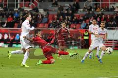 1. Bundesliga - Fußball - FC Ingolstadt 04 - 1. FC Köln - mitte Darío Lezcano (11, FCI) trifft zum Ausgleich Tor Jubel