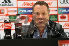 1. Bundesliga - Fußball - FC Ingolstadt 04 - FC Augsburg - Pressekonferenz nach dem Spiel Cheftrainer Markus Kauczinski (FCI)