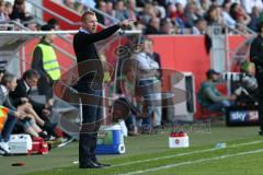 1. Bundesliga - Fußball - FC Ingolstadt 04 - SV Darmstadt 98 - Cheftrainer Maik Walpurgis (FCI) schimpft ins Feld