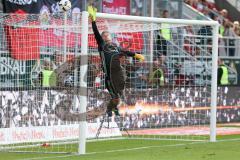 1. BL - Saison 2016/2017 - FC Ingolstadt 04 - TSG 1899 Hoffenheim - Ørjan Nyland (#26 FCI) konzentriert auf den Ball - Parade - Foto: Meyer Jürgen