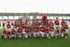 1. Bundesliga - Fußball - FC Ingolstadt 04 - TSG 1899 Hoffenheim 1:2 - Fussball Kinder Einlauf Kids Schanzi