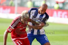 1. BL - Saison 2016/2017 - FC Ingolstadt 04 - Hertha BSC - Lezano Farina,Dario (#37 FCI) - John Brooks (#25 Hertha) - Foto: Meyer Jürgen