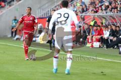 1. Bundesliga - Fußball - FC Ingolstadt 04 - Bayer 04 Leverkusen - Marcel Tisserand (32, FCI) Kai Havertz (Leverkusen 29)