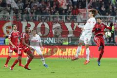 1. Bundesliga - Fußball - FC Ingolstadt 04 - 1. FC Köln - Almog Cohen (36, FCI) Yuya Osako (13 Köln)