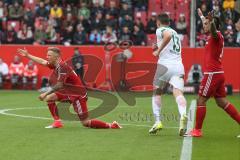 1. BL - Saison 2016/2017 - FC Ingolstadt 04 - SV Werder Bremen - Sonny Kittel (#21 FCI) - Lezcano Farina,Dario (#37 FCI) unzufrieden mit der Schiedsrichterentscheidung - Foto: Meyer Jürgen