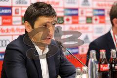 1. Bundesliga - Fußball - FC Ingolstadt 04 - Bayer 04 Leverkusen - Pressekonferenz nach dem Spiel - Cheftrainer Tayfun Korkut (Leverkusen)und Cheftrainer Maik Walpurgis (FCI)