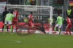 1. BL - Saison 2016/2017 - FC Ingolstadt 04 - VFL Wolfsburg - Martin Hansen Torwart(#35 FCI) bekommt den 1:1 Ausgleichstreffer - Foto: Meyer Jürgen