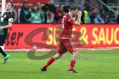 1. BL - Saison 2016/2017 - FC Ingolstadt 04 - FC Augsburg - Pascal Groß (#10 FCI) mit Schuss auf das Tor - Enttäuscht - Ärger - Foto: Meyer Jürgen