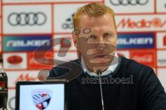 1. Bundesliga - Fußball - FC Ingolstadt 04 - VfL Wolfsburg - Pressekonferenz nach dem Spiel 1:1, Cheftrainer Valérien Ismaël (Wolfsburg) und Cheftrainer Maik Walpurgis (FCI)